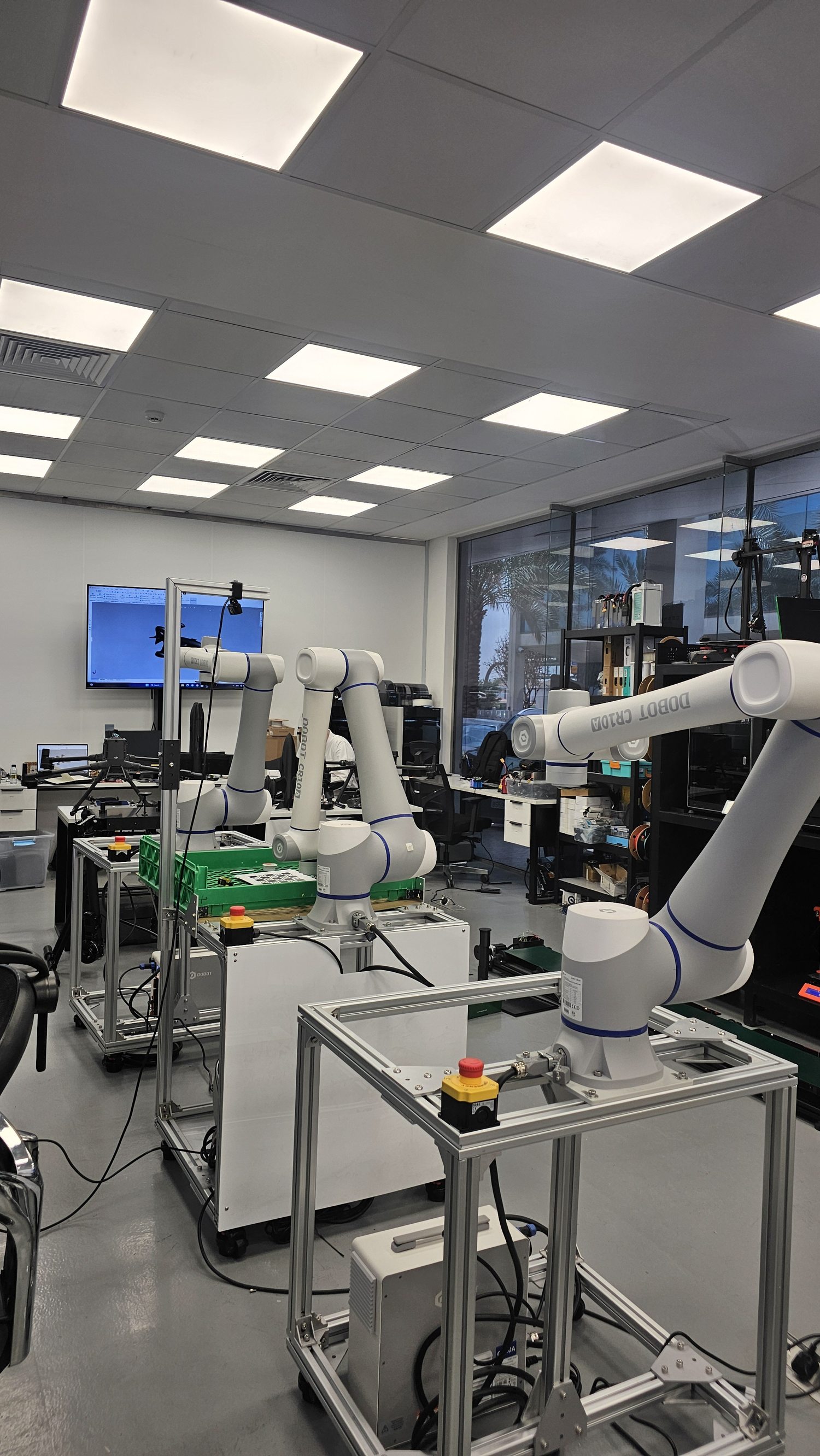 Multiple robots installed as the line scaled