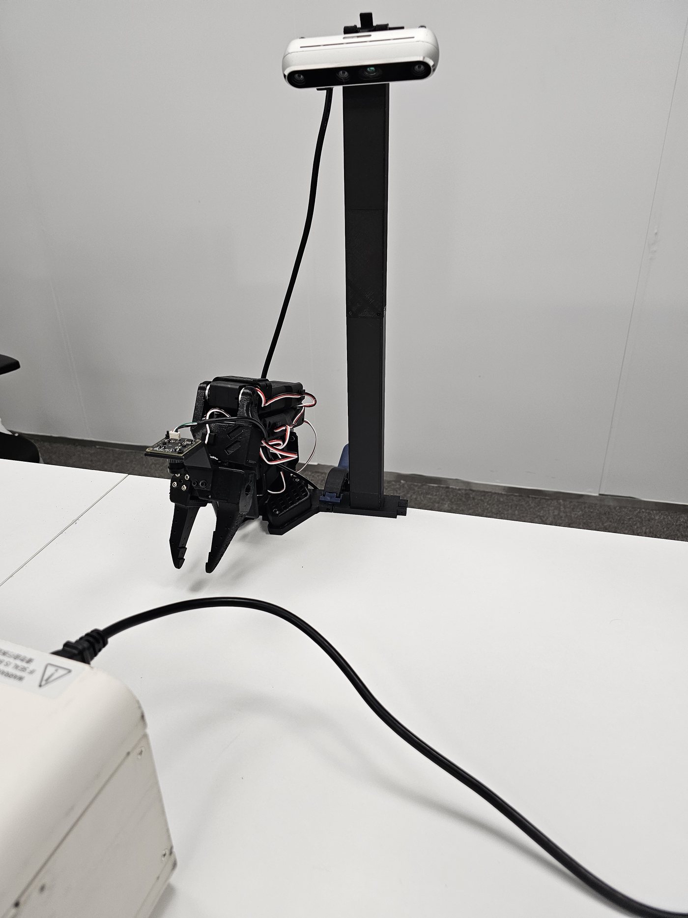 SO-101 robot and vision system used for Physical AI research
